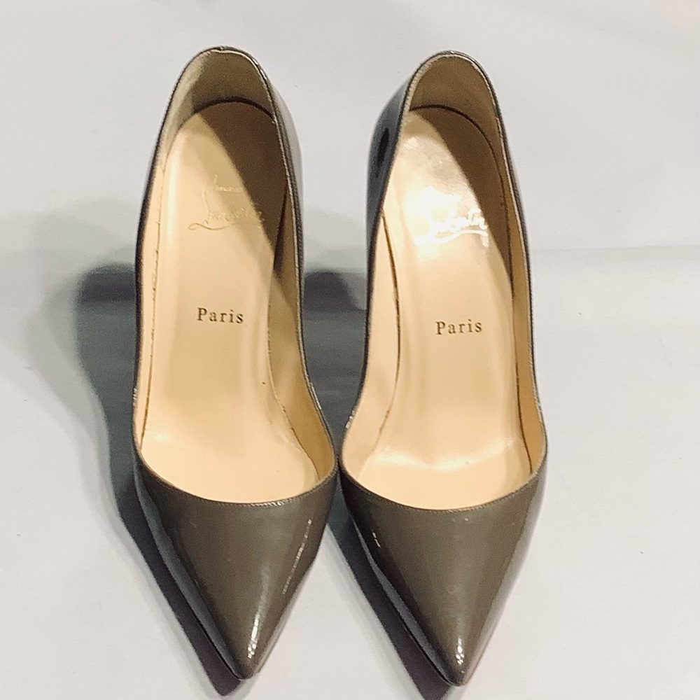 Christian Louboutin Women's Gray Pumps
